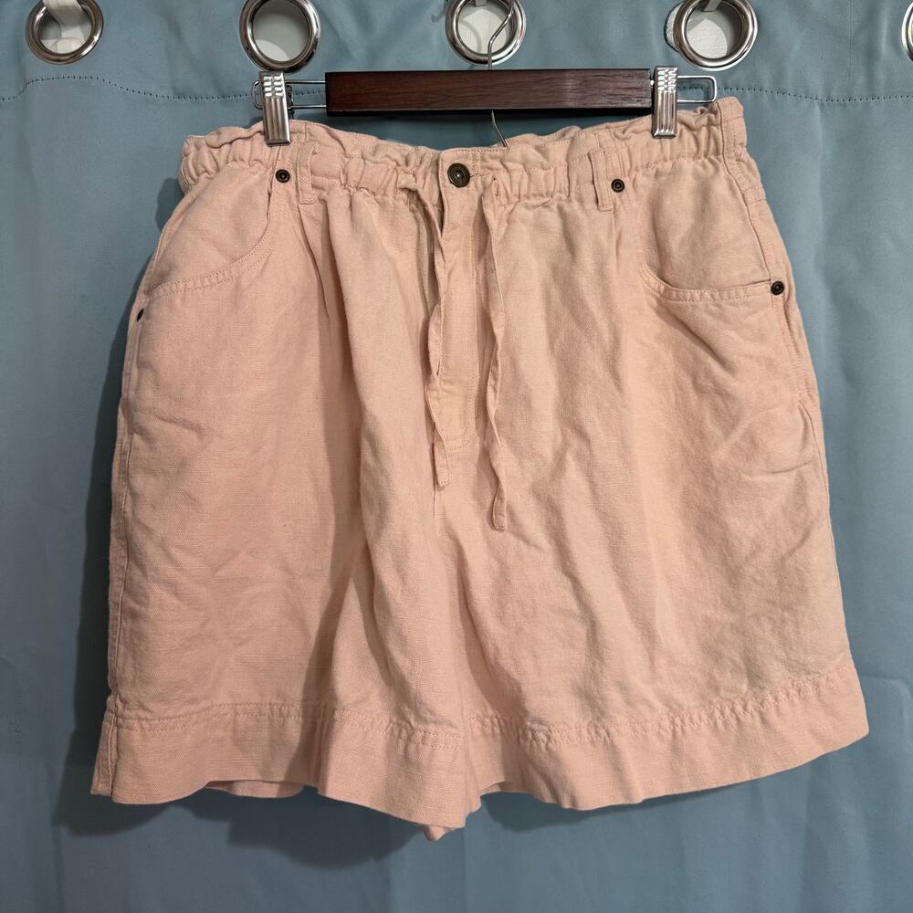 Women's Soft Pink Linen Blend Shorts Sz 16 Petite Liz Claiborne Comfy & Relaxed